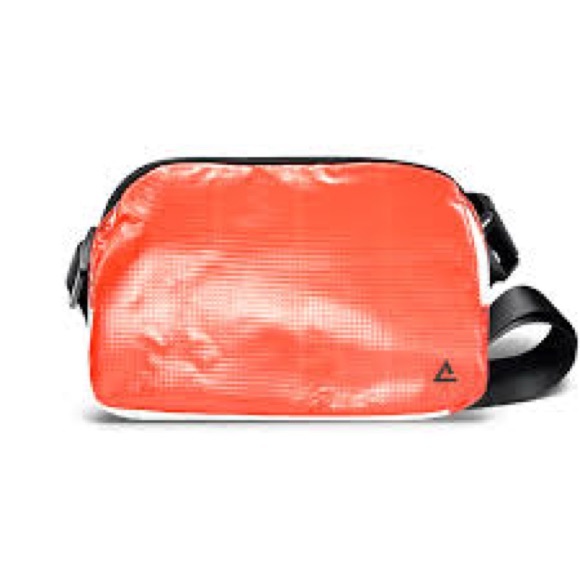 Rareform Zion Sling Red Travel Crossbody Fanny Pack Bag - Picture 15 of 15